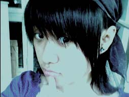 ゞ灆色小S